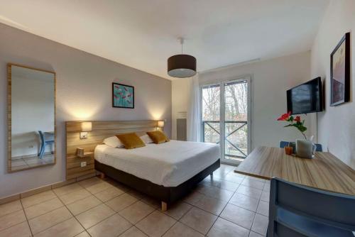 1 double bed