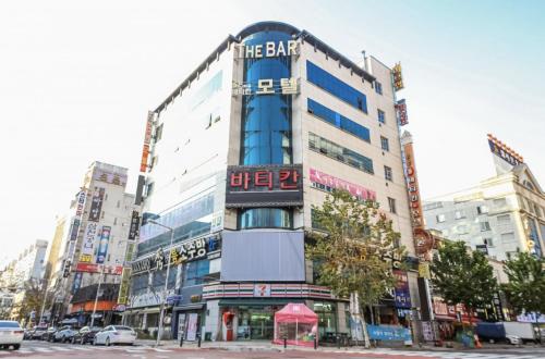 Vatican Hotel Sangmu