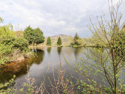 Garden Cottage - image 12