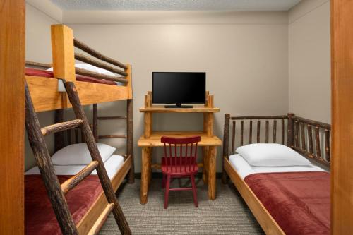 Kid Cabin Suite, Balcony/Patio Suite