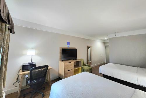 Days Inn by Wyndham Denham Springs-Baton Rouge East - image 2