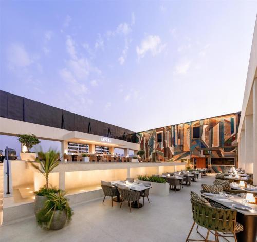 Restaurant, DoubleTree by Hilton Pune - Chinchwad in Pimpri Chinchwad