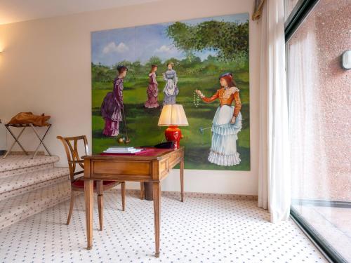Classic Double Room image 10
