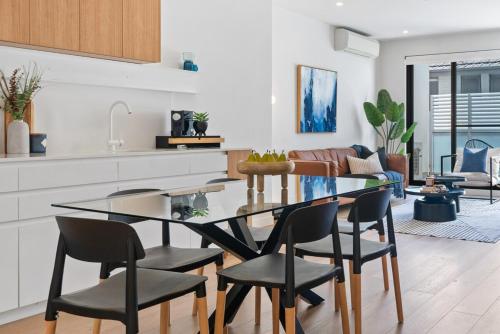 Urban Living at Its Best in 高菲爾