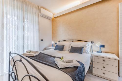 Modern 2 Bedroom Apt Cinecitta, Řím (fotografie 9)