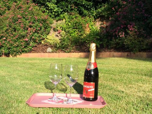 Garten, Ferienwohnung in Seenähe (Ferienwohnung in Seenahe) in Dersau