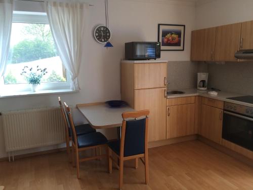 Küche, Ferienwohnung in Seenähe (Ferienwohnung in Seenahe) in Dersau