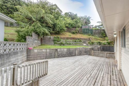 special in winter from 138 for three bedrooms unit in Johnsonville Wellington in North Wellington