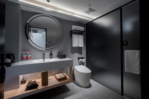 Budget Double Room image 1
