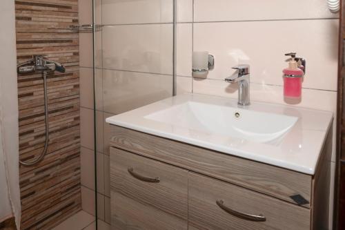 Argo Rooms - image 4