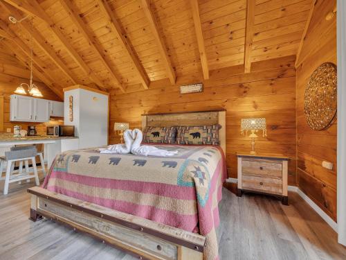 Foxy Lady #1531 by Aunt Bug's Cabin Rentals - image 6