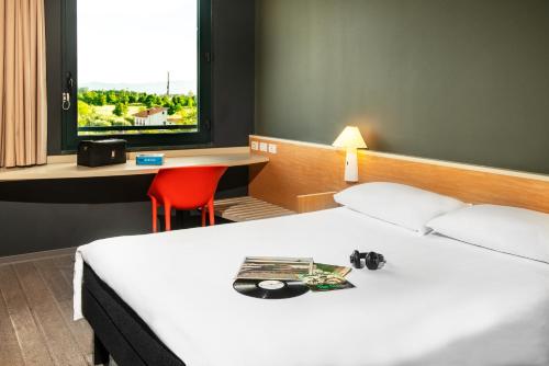 ไอบิส ฟลอเรนซ์ ปราโต้ เอสท์ (Ibis Firenze Prato Est) in กาเลนซาโน