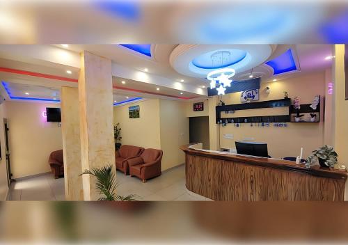 Lobby, NEFAR PALACE HOTEL Plc in Bafoussam