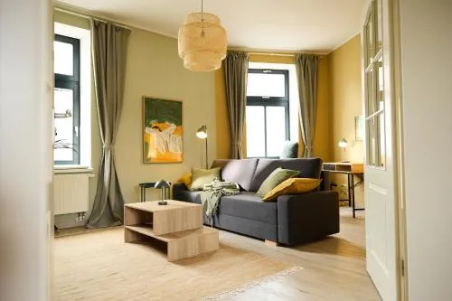 Ruhige zentrale 2 Zimmer Wohnung mit Balkon in Schwerin in Schwerin, Deutschland