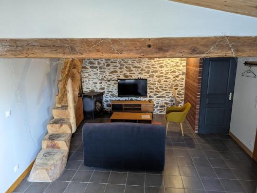 Petite maison avec mezzanine in La Chaize-Giraud