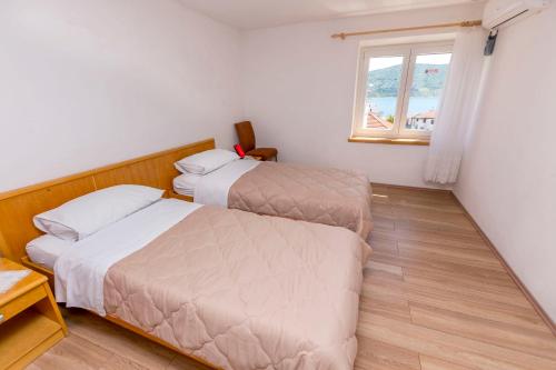 Apartment Jelena - image 14