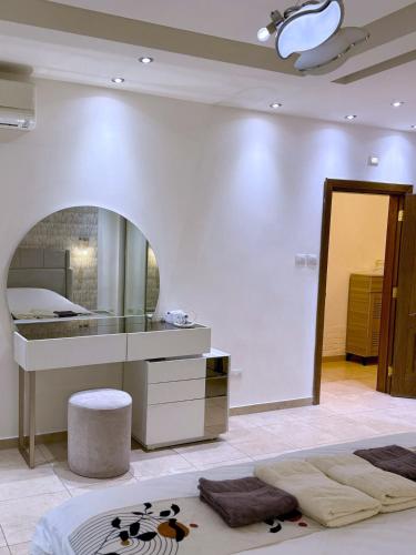 Apartment image 10