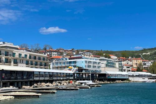 Lotos Hotel - image 10