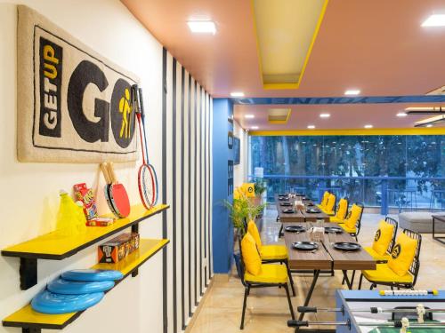 Restaurant, The Hosteller Dehradun in Dehradun