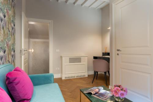 Torretta Penthouse Luxury Apartment In Florence By Palazzo Pazzi Vitali - image 11