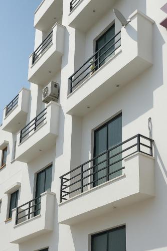 Vista Kove Flat -101