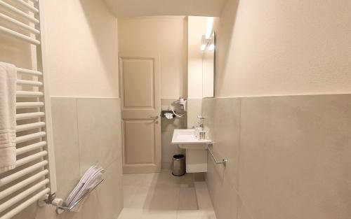 Suite image 2