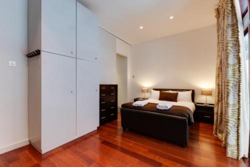 3 Bedroom Apartment Central Liverpool, Liverpool (photo 6)