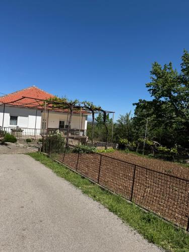 Kuća za odmor Nikola Medjugorje (Kuca za odmor Nikola Medjugorje) in Mali Ogradenik