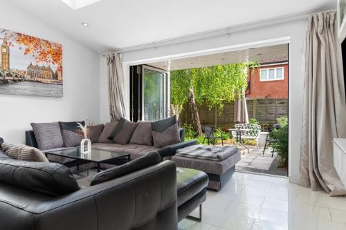 Tower Bridge City Residence King En-suite With Parking, Лондон
