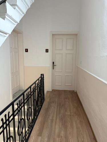 Hostel 94 - main image