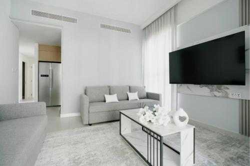 Luxury Apt and Private Beach with cooled sand, Dubaï (photo 2)