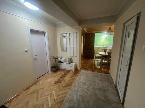 Mitrovi Apartment in جيفجيليجا