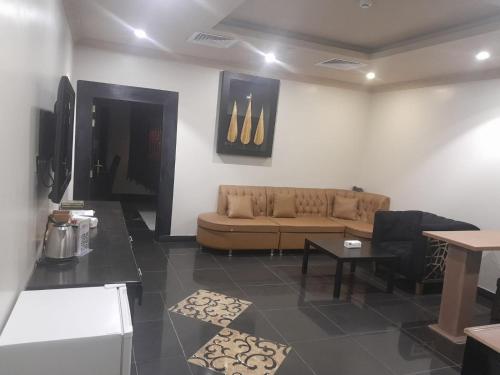 บริการและสิ่งอำนวยความสะดวก, فندق ياسر الضلعي لى ريلاكس الفندقية-YASER ALDHILAY LE RELAX HoTEL in ดาห์ราน