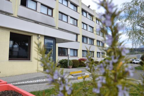 ibis Chambery - image 6