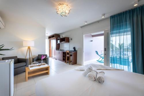 Coral Estate Luxury Resort in Willibrordus