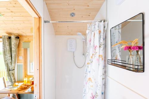 A szálláshely kívülről, Gin and Toffee Carriage in Thaxted