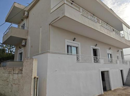 Residence Lakollari 1st