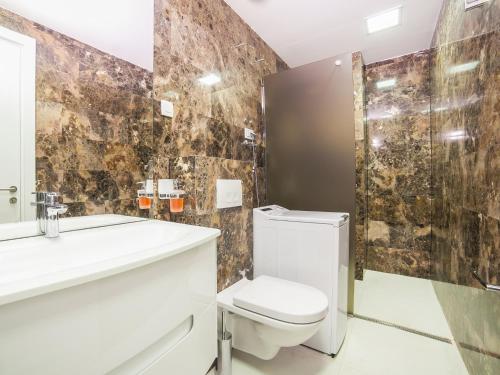 Luxury Apartment Valentina - image 8