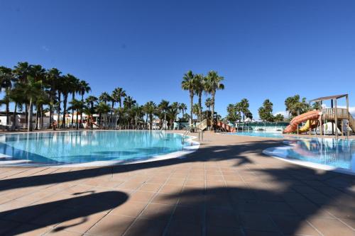 Book Jet - OASIS CORRALEJO Apartments Pool & WIFI 2
