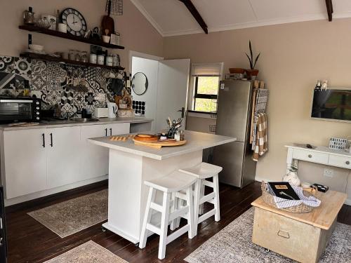 Facilities, Griffin's Nest Cottage in Ezulwini