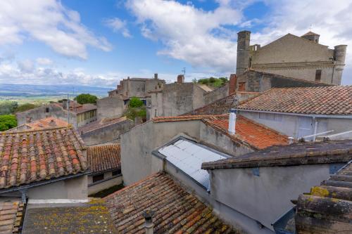 Skats, The retreat in Montreal (Languedoc-Roussillon)