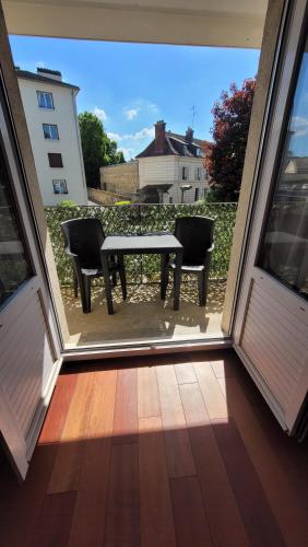 Terraza/balcón, Nid douillet plein de charme avec Parking gratuit in Chantilly