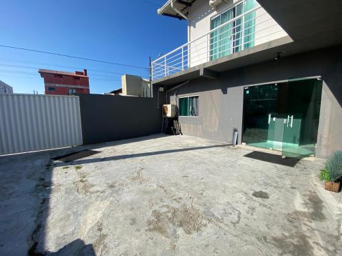 Casa de férias perto da praia em Meia Praia, Navegantes-SC