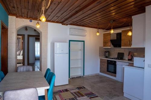 Oldtown Family Fisher Suit With 3 Bedrooms, Antalya (photo 8)