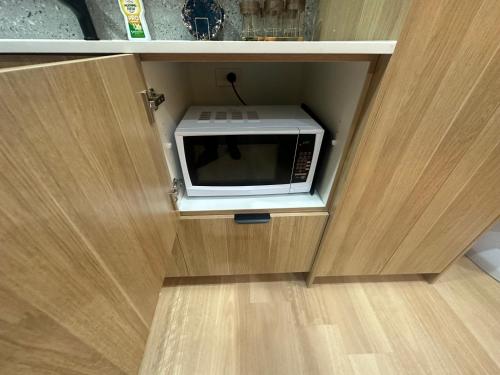 Kitchen, Sydney Premium Studio Renovated 2025 in Balmain
