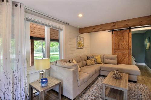 Black Barn Family Beach House in Beaubassin East (NB)