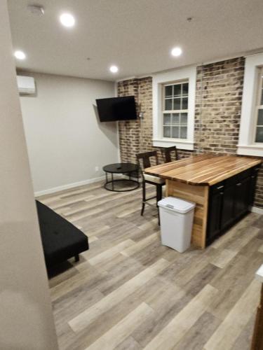 Seadmed, Modern 1BR Apartment in GREAT Location Unit 203 in Maryville (TN)