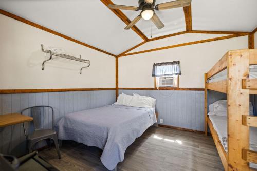 Cozy Cabin2 Within Campground in Mifflinburg, USA