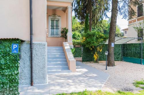 garda garden apartment in Roe Volciano