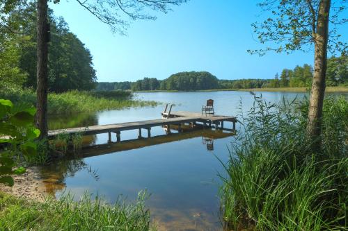 Domek nad Jeziorem Okrągłe plaża, pomosty wędkarskie, kajaki, jacuzzi, sauna